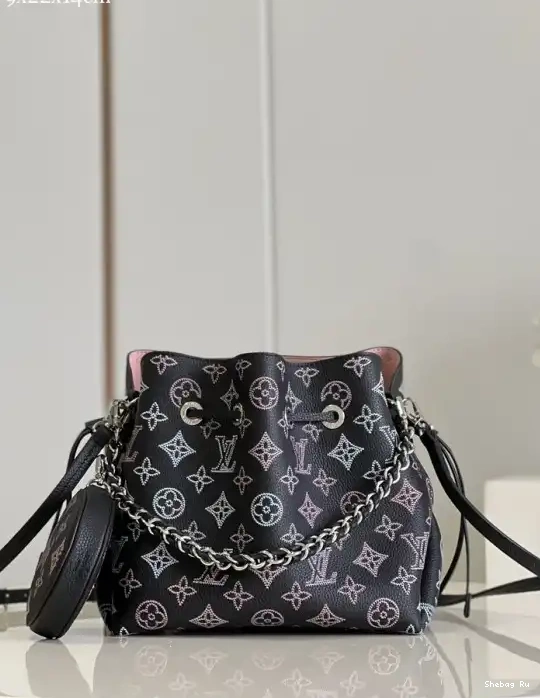 BELLA LOUIS VUITTON 0610